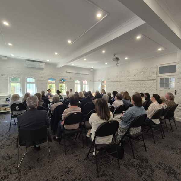 Women's spring morning tea 010926